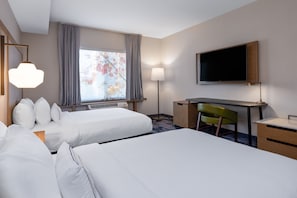 Desk, laptop workspace, iron/ironing board, free WiFi