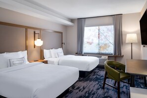 Bureau, espace de travail pour ordinateur portable