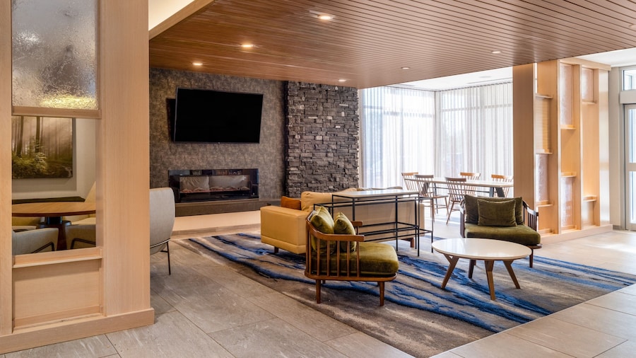 Fairfield Inn & Suites by Marriott Minneapolis North