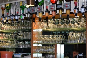 Bar (en la propiedad)