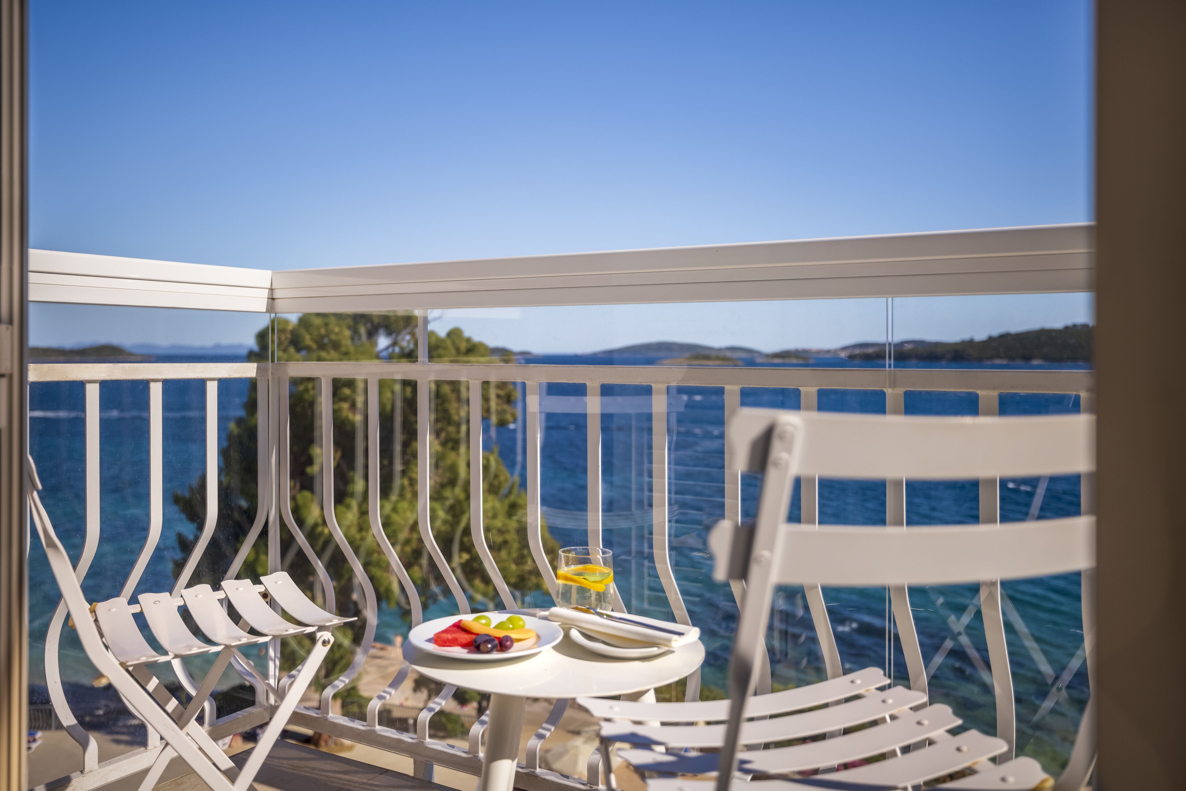 superior double room with sea view balcony, additional bed | 1 bedroom, hypo-allergenic bedding, in-room safe, desk