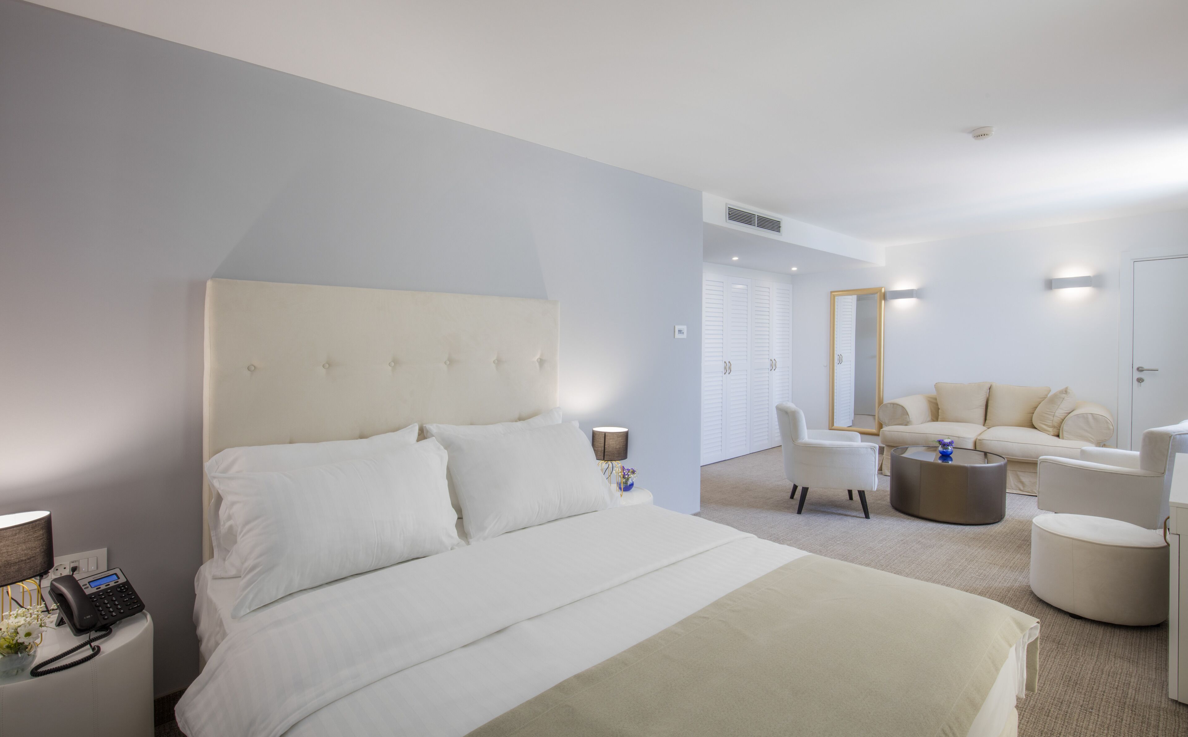 1 bedroom, hypo-allergenic bedding, in-room safe, desk