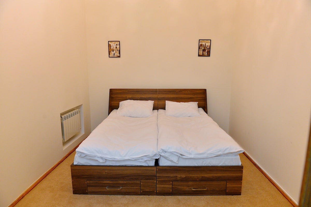 Iron/ironing board (on request), free WiFi, bed sheets