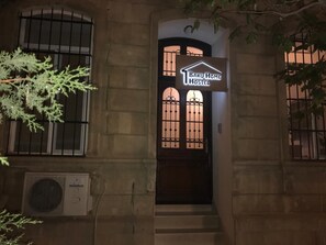 Exterior - Baku Home Hostel (Baku)