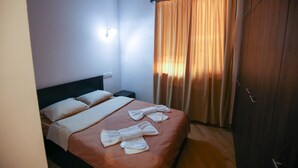 Unclassified image, 4 of 15, button - Hotel Baratashvili (Tbilisi)
