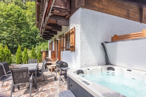 Outdoor spa tub - Chalet Glemmtal - Haus Dorfblick (Viehhofen)