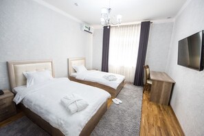 In-room safe, desk, laptop workspace, blackout drapes