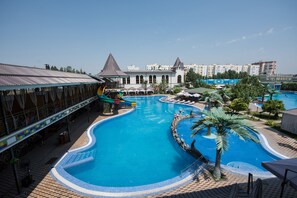 Seasonal outdoor pool, open 11:00 AM to 11:00 PM, sun loungers