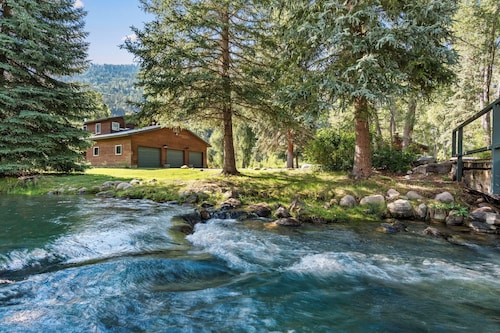 Starlink, Sleeps 10, 20 Minutes to Skiing!