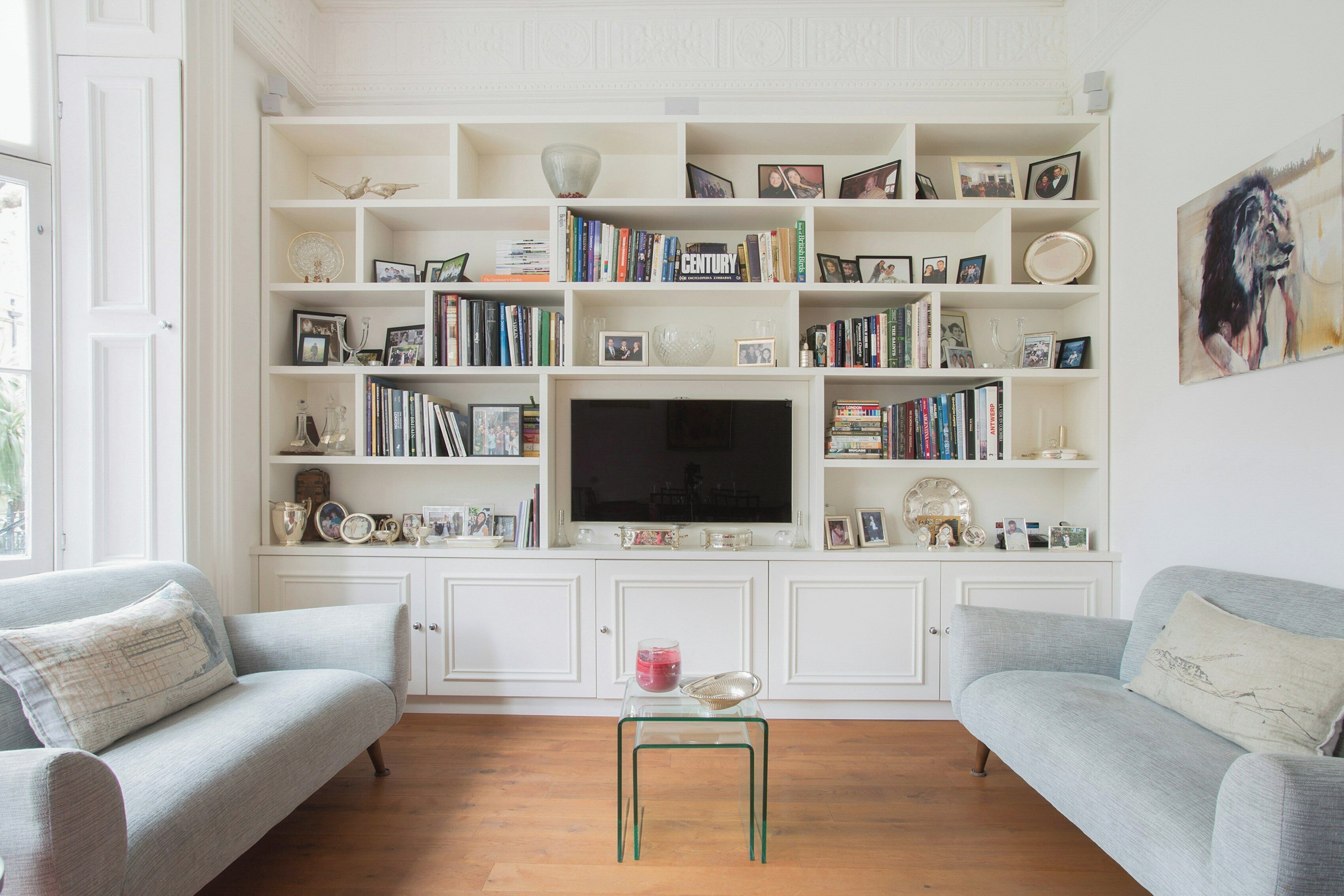 Apartment (3 Bedrooms) | Living area