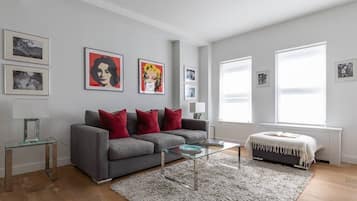 Apartment (1 Bedroom) | Living area | TV