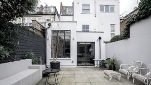 Apartment (3 Bedrooms) | Terrace/patio - Masbro Road by Onefinestay (London)