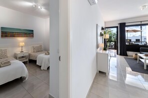 2 bedrooms, in-room safe, iron/ironing board, free WiFi