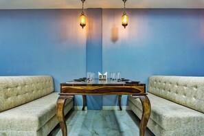 Breakfast buffet - The Raas Mahal (Jaipur)