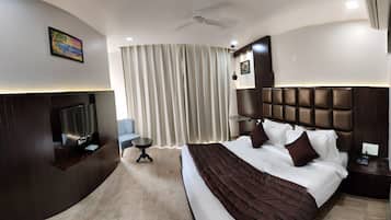Premium bedding, individually furnished, laptop workspace, soundproofing