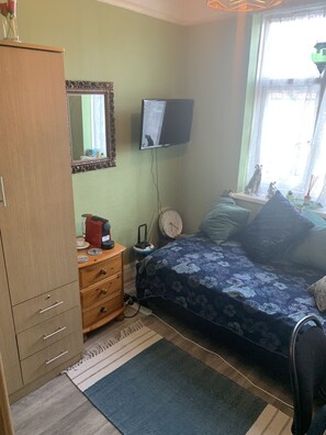 3 bedrooms, WiFi