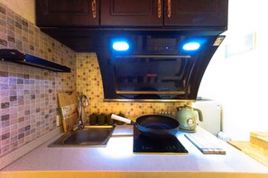Quarto quádruplo | Cozinha americana privada