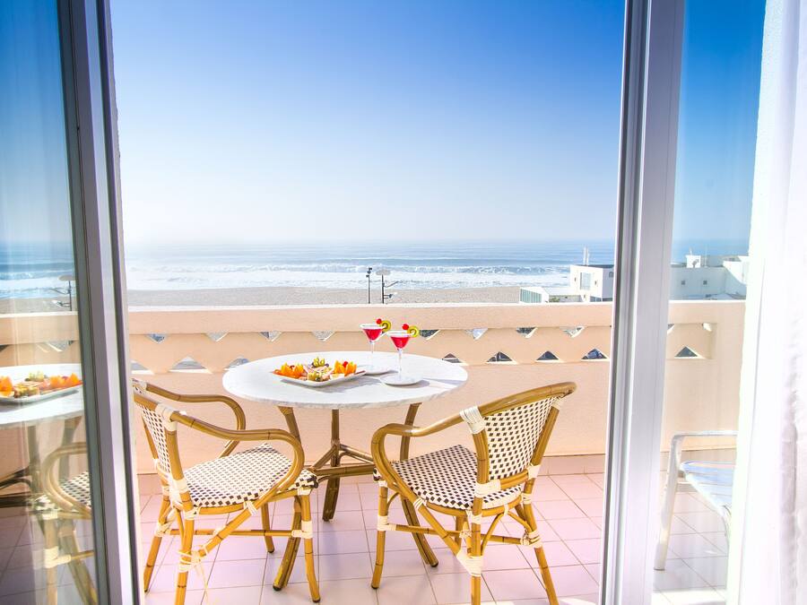 Kamer, 1 twee- of 2 eenpersoonsbedden | Balkon