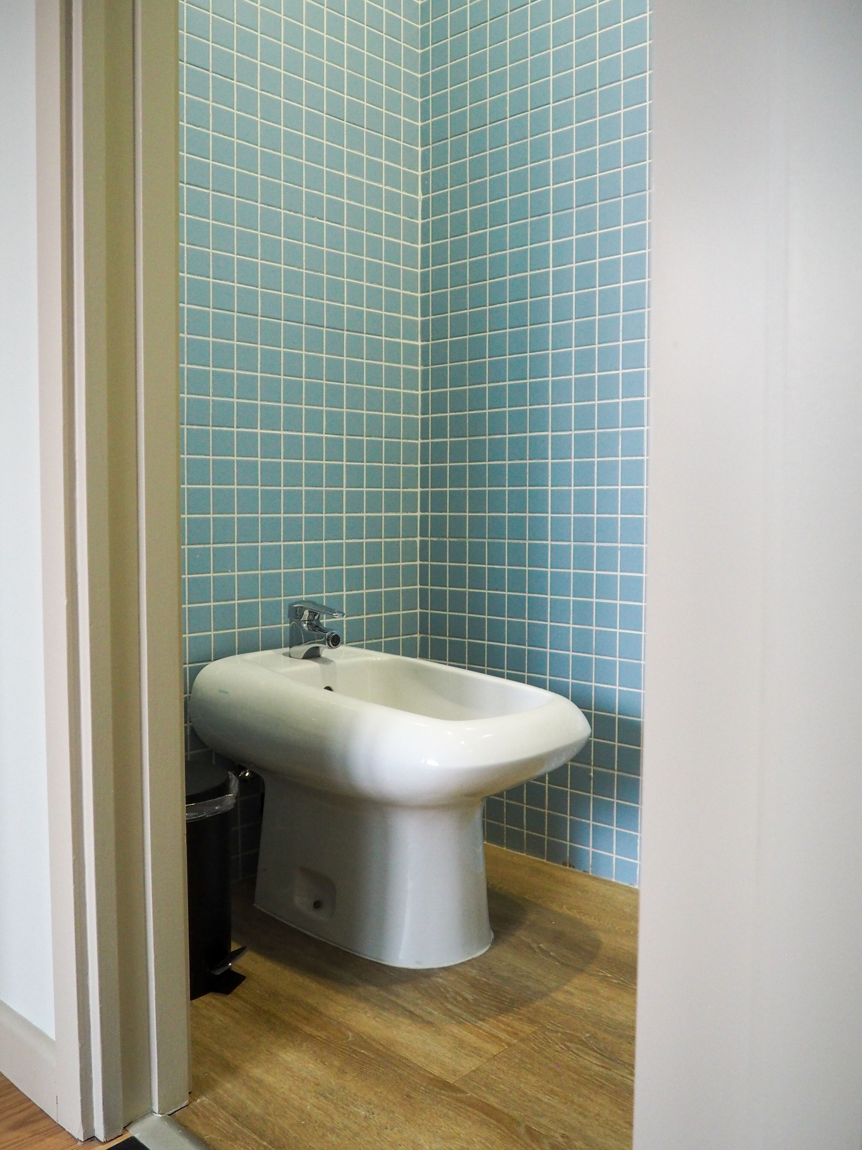 the master suite (city view) | bathroom | hair dryer, towels, soap, shampoo