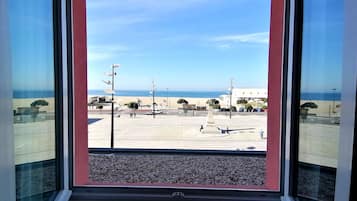 Deluxe Edition Twin/Double Sea View | Vista a la playa o el mar