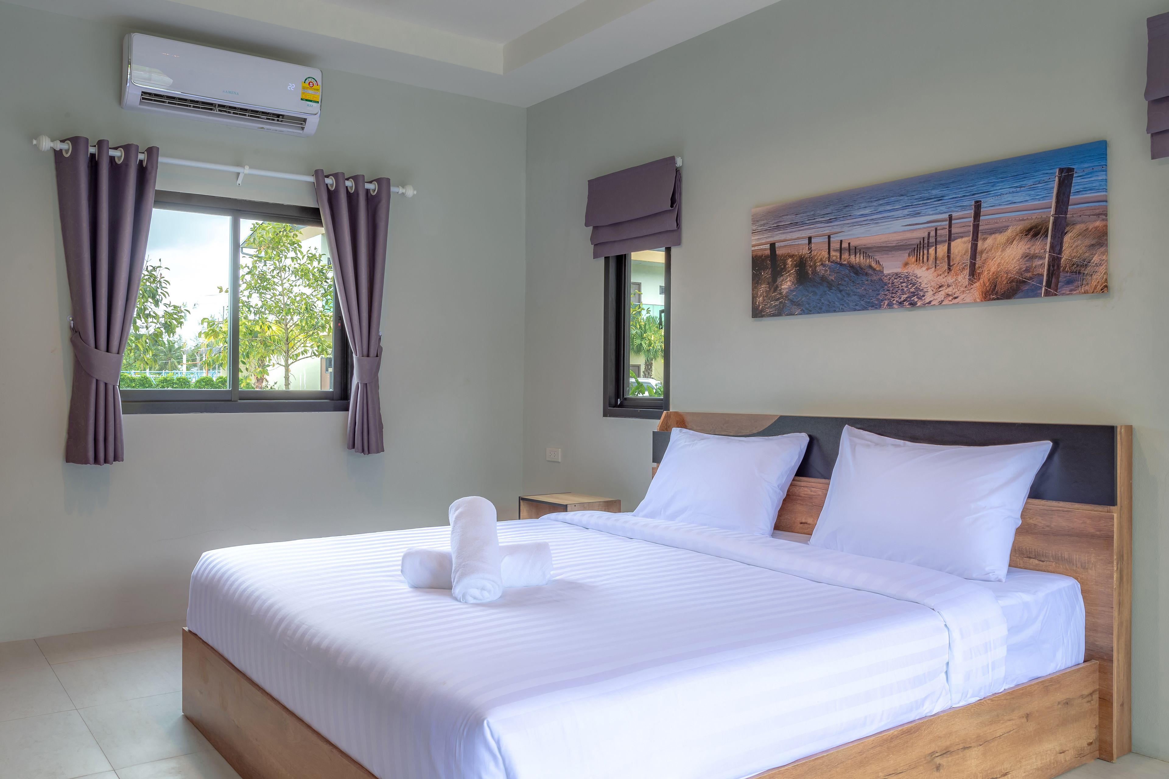 Caja de seguridad en la habitación, escritorio y wifi gratis 