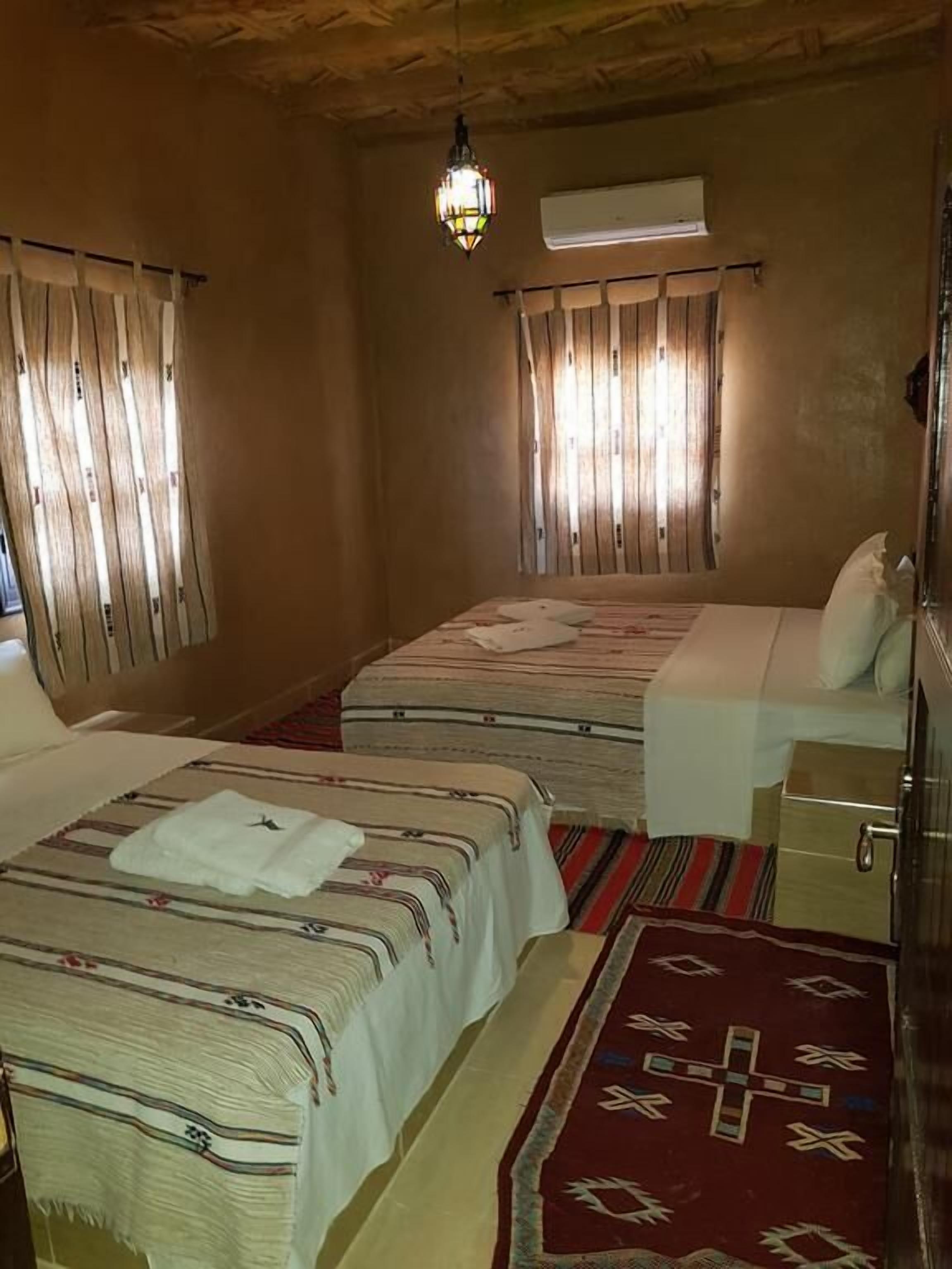 Quadruple Room | Free WiFi, bed sheets