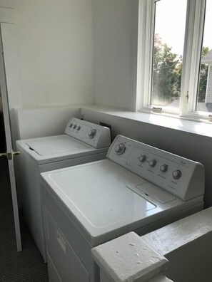 Interior - UDGuestHouse (Dayton)