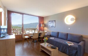 Living area - Wifi, 50m from ski slopes, balcony, tv, ski locker, 31-37m², Morillon (Morillon)