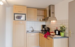 Fridge, microwave, dishwasher