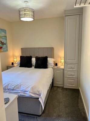 Habitación doble, baño en la habitación, vista al jardín (Room 4)