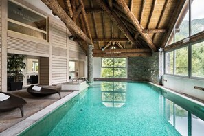 Innenpool, beheizter Pool