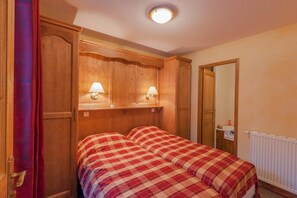 6 chambres, Wi-Fi gratuit, draps fournis