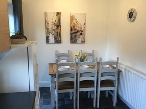 Huis | Dineren op de kamer
