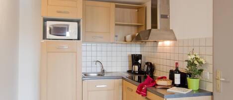 Fridge, microwave, dishwasher