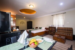 豪華公寓 | 書桌、免費無線上網