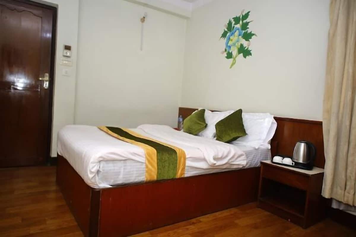1 bedroom, desk, free WiFi