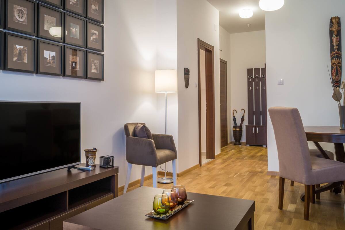 Luxury-Apartment, 2 Schlafzimmer, Balkon, Strandnähe | Wohnbereich