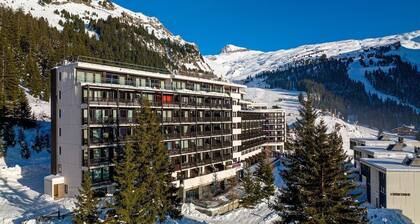 Pied des pistes de ski, remise en forme, piscine, sauna, balcon, tĂ©lĂ©vision, casier Ă ski, 42-44mÂČ