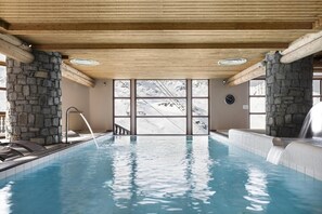 Inomhuspool och uppvÀrmd pool