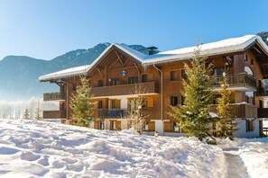 Exterior - Fitness, swimming pool, terrace, balcony, tv, 50m², Samoëns (Samoëns)
