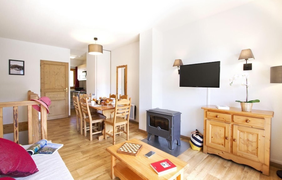 Wifi, Zwembad, Terras, Balkon, Televisie, Ski-kluis, 35m², Valmeinier - Valloire