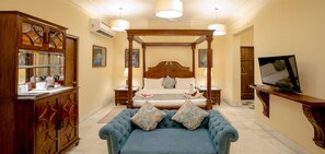 Unclassified image, 4 of 29, button - King’s Abode - Luxuria Ranakpur by Moustache (Desuri)