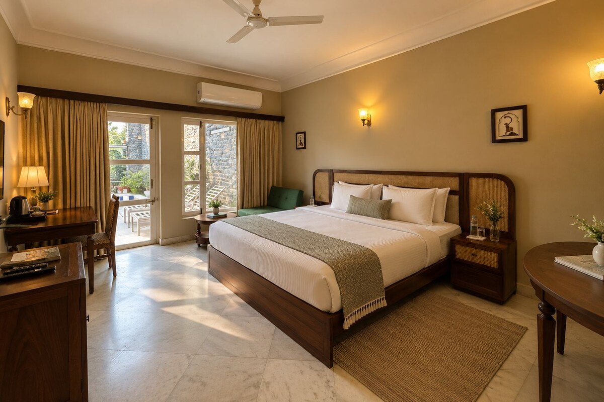 Premium Room With Plunge Pool | Roupa de cama