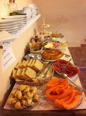 Petit déjeuner continental compris tous les jours