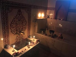 Turkish bath/hammam, body treatments, body wraps, body scrubs, massages - Les Jardins De Ryad Bahia (Ait Ouallal)