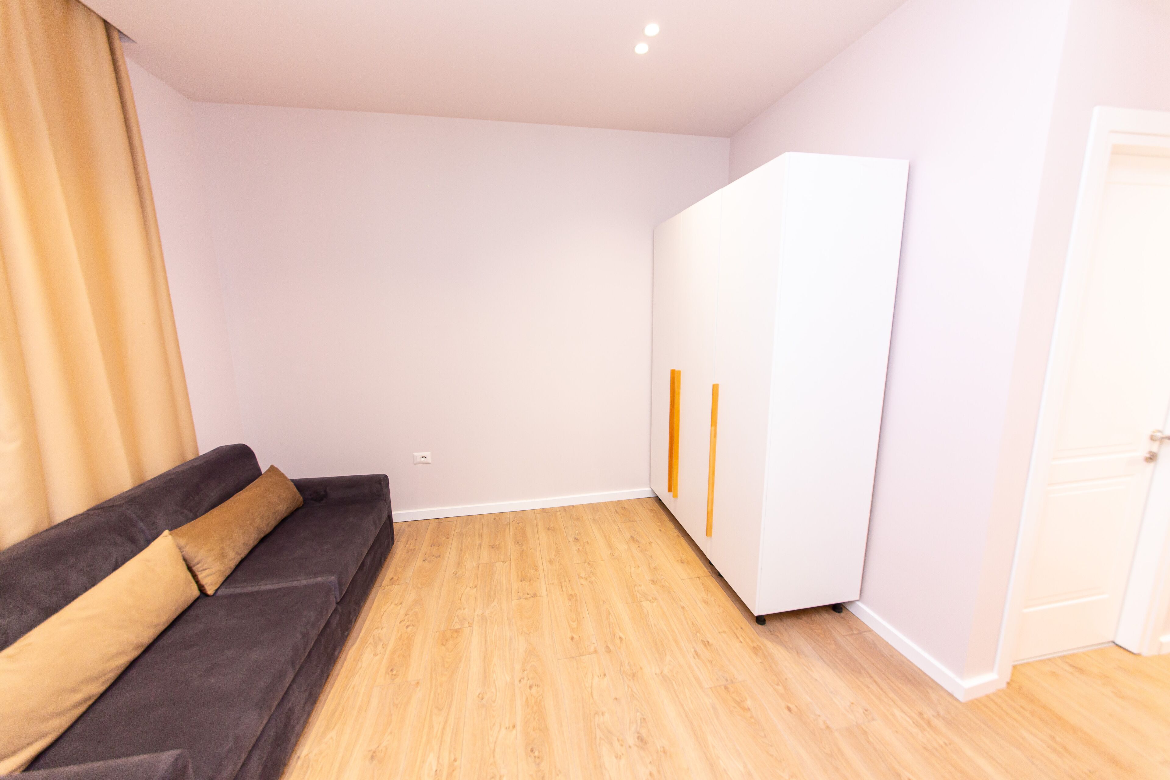 family room | living area | flat-screen tv