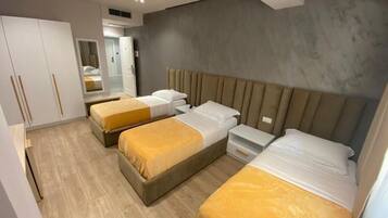 1 bedroom, minibar, in-room safe, desk