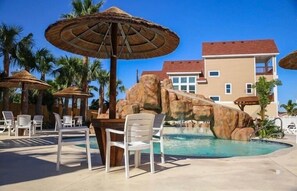 Beheizter Pool