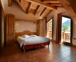 1 chambre, Wi-Fi gratuit, draps fournis