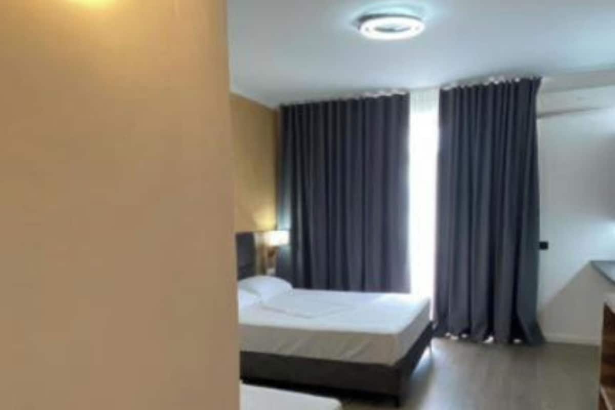 Triple Room, Sea View | Desk, free WiFi, bed sheets
